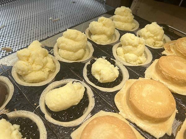 台南遊3天2夜15家必訪店家-央米紅豆餅 (24).jpg