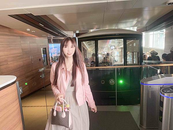 香港太平山山頂纜車+觀景台 (44).jpg