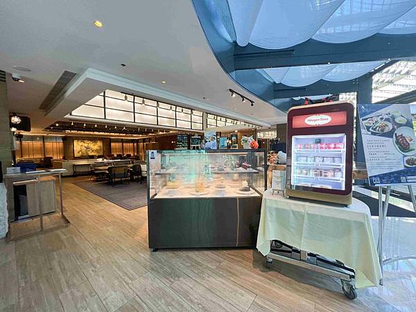 香港萬豪酒店PierLounge荔枝紅桑子蛋糕 (8).jpg