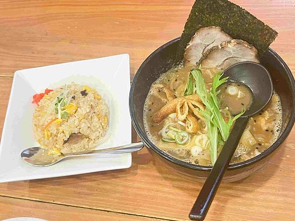 WORLD KING日本上網卡E-SIM (16).jpg