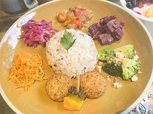 WORLD KING日本上網卡E-SIM (129).jpg