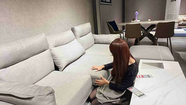 沙發先生  (5).jpg