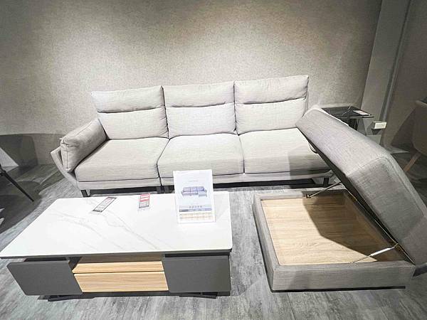 沙發先生  (4).jpg