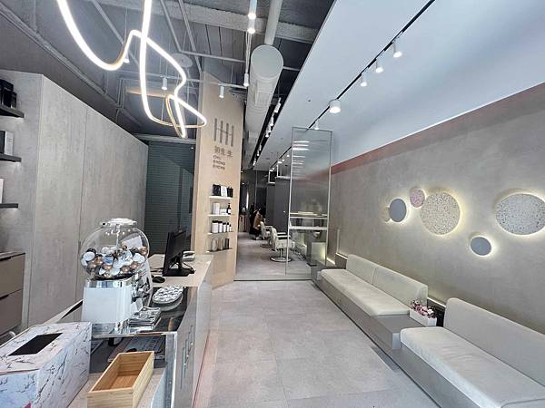 初生生沈浸式頭皮瑜珈 (6).jpg