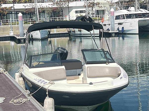 亞菓遊艇會 (2).jpg