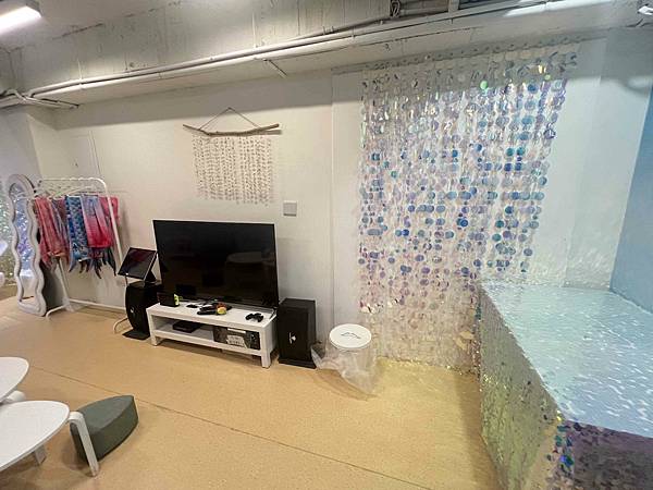 VIVAAPRTYROOM (4).jpg