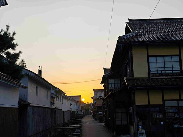 白壁土蔵群 (14).jpg