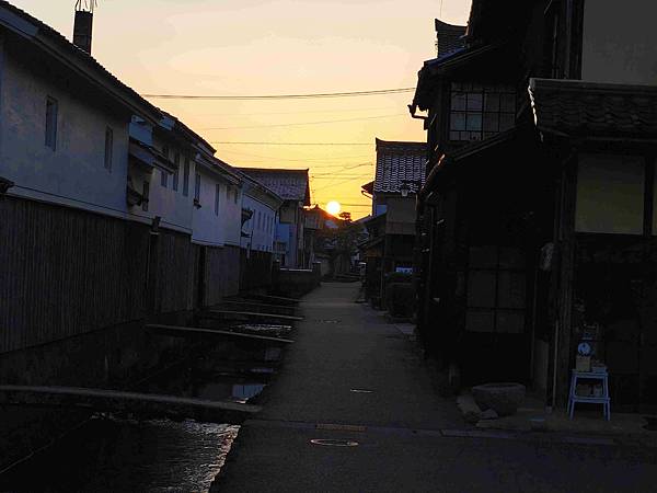 白壁土蔵群 (16).jpg