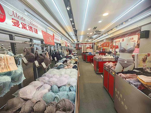 曼黛瑪璉特賣會 (13).jpg