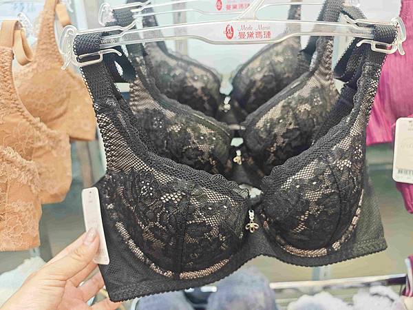 曼黛瑪璉特賣會 (41).jpg