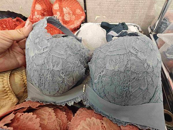 曼黛瑪璉特賣會 (69).jpg