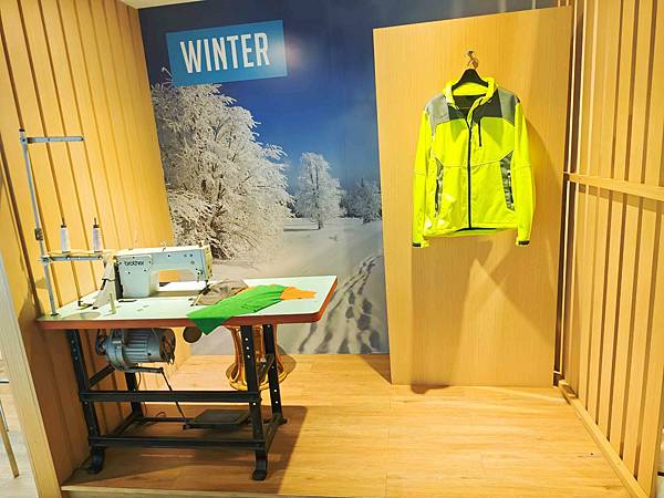 國王家族羽絨服飾觀光工廠 (28).jpg