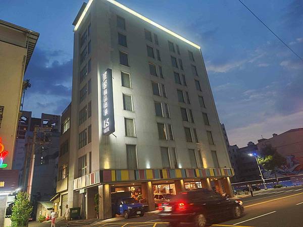 麗馨商旅 (3).jpg