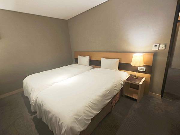 麗馨商旅 (16).jpg