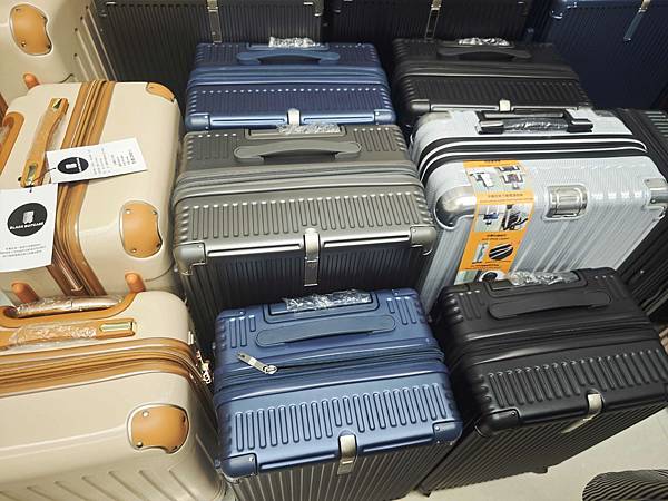 黑箱作業行李箱專賣店 (12).jpg