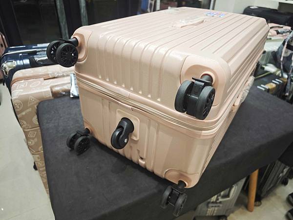 黑箱作業行李箱專賣店 (36).jpg