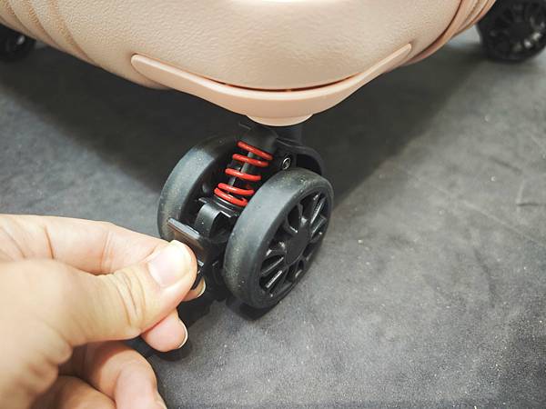 黑箱作業行李箱專賣店 (42).jpg