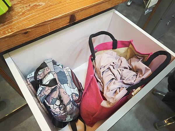 AND HAIR SALON (10).jpg