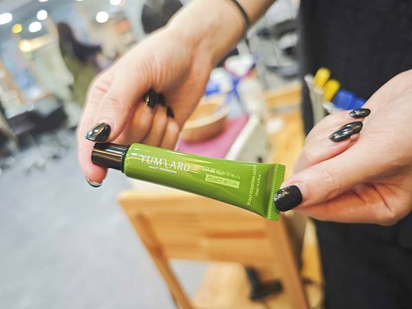 AND HAIR SALON (30).jpg