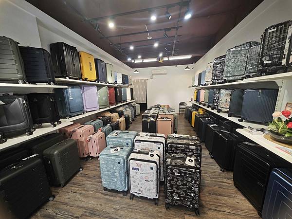 黑箱作業行李箱專賣 (5).jpg