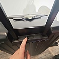 黑箱作業行李箱專賣 (11).jpg