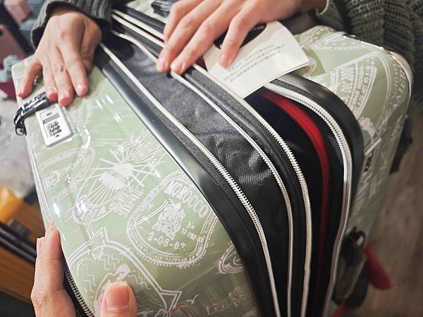 黑箱作業行李箱專賣 (29).jpg