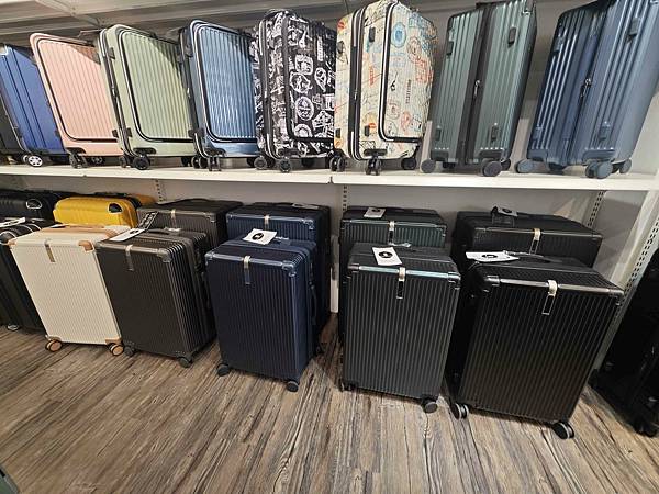 黑箱作業行李箱專賣 (41).jpg