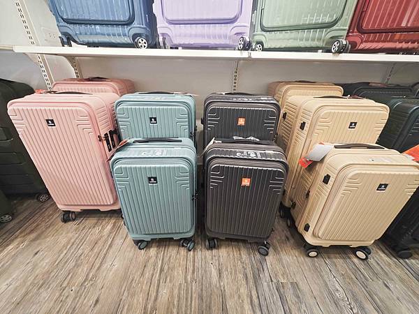 黑箱作業行李箱專賣 (43).jpg