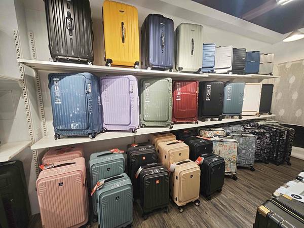 黑箱作業行李箱專賣 (56).jpg