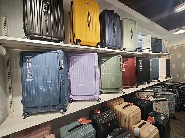 黑箱作業行李箱專賣 (57).jpg