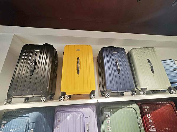 黑箱作業行李箱專賣 (58).jpg