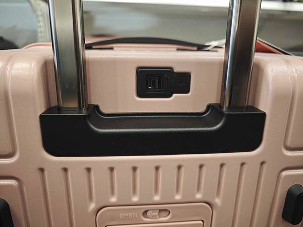 黑箱作業行李箱專賣 (68).jpg