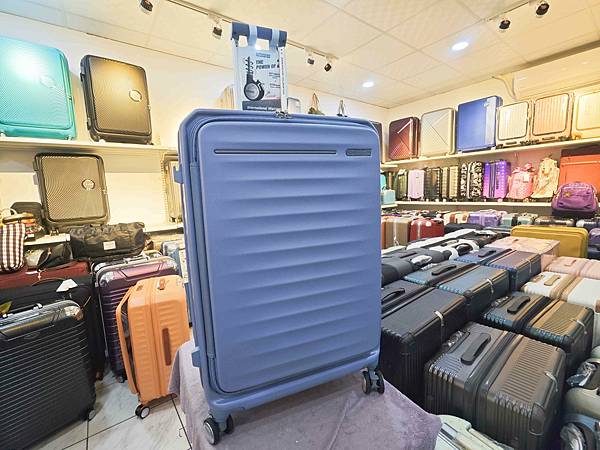 黑箱作業專棊行李箱 (20).jpg