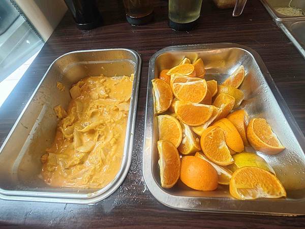 何家香香 麻辣鴛鴦鍋吃到飽 (12).jpg