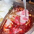何家香香 麻辣鴛鴦鍋吃到飽 (40).jpg