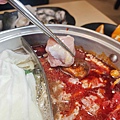 何家香香 麻辣鴛鴦鍋吃到飽 (41).jpg