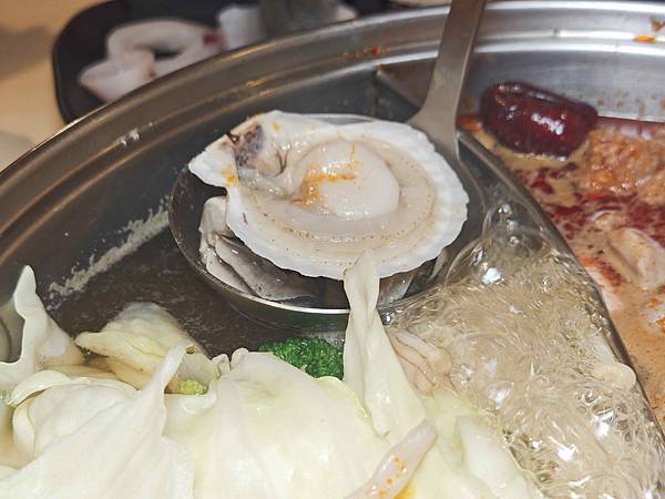 何家香香 麻辣鴛鴦鍋吃到飽 (45).jpg