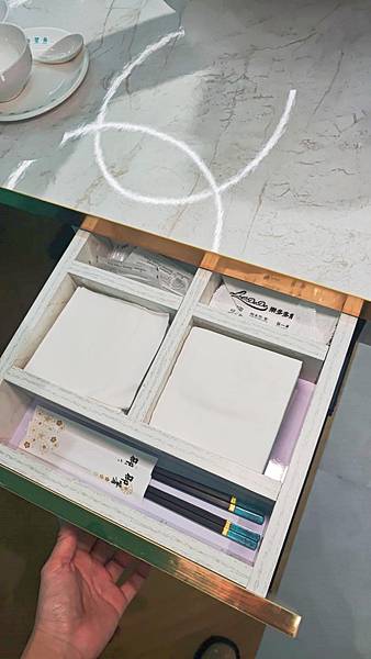 狂一鍋酸菜魚到底在紅什麼 (9).jpg