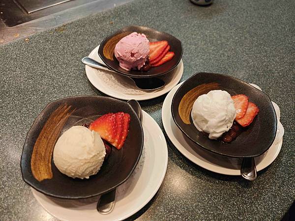 麗星郵輪探索星號海馬鐵板燒 (1).jpg