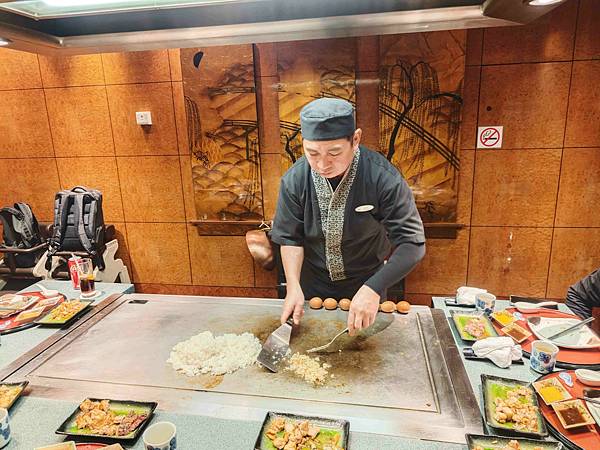 麗星郵輪探索星號海馬鐵板燒 (14).jpg