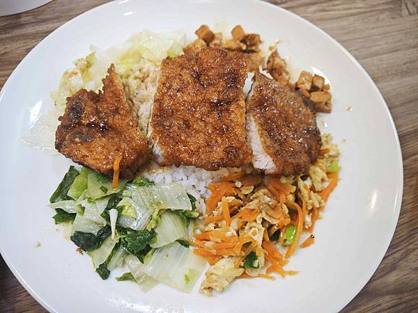极度饭桶大同圆环店 (23).jpg