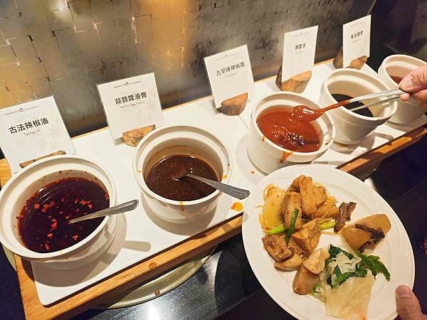 大板根溫泉主題房與恐龍劇團 (18)_副本.jpg