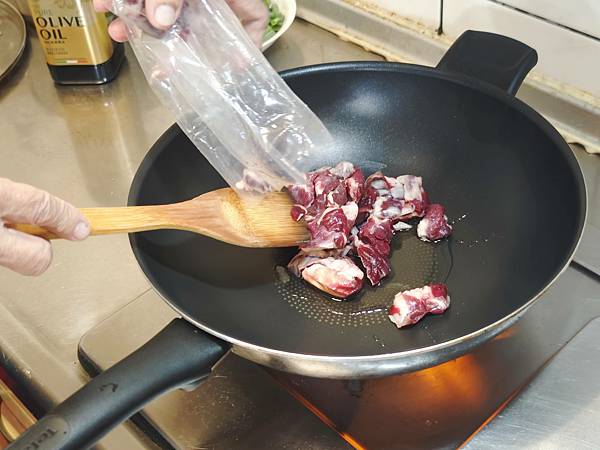 卡吉牛羊肉專賣店 (63).jpg