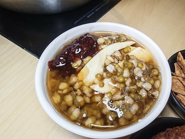 何家香香鍋 (6).jpg