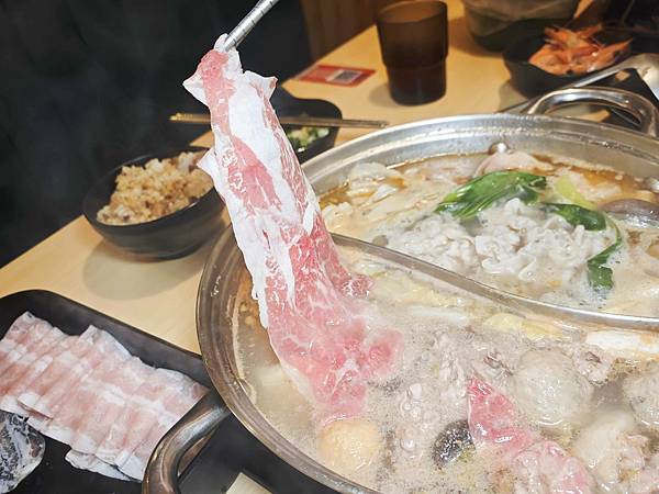 何家香香鍋 (57).jpg