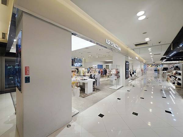 大江購物中心 (8).jpg