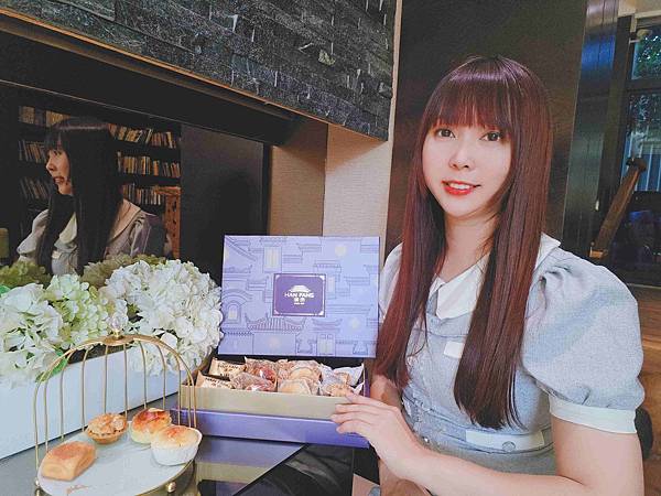 漢坊餅藝-臻饌中秋禮盒 (1).jpg