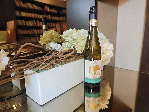 DELIVINE德易喝犀牛無酒精葡萄酒 (8).jpg