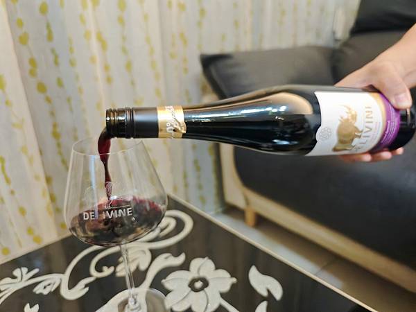 DELIVINE德易喝犀牛無酒精葡萄酒 (20).jpg