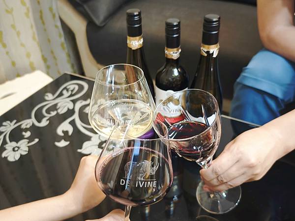 DELIVINE德易喝犀牛無酒精葡萄酒 (32).jpg